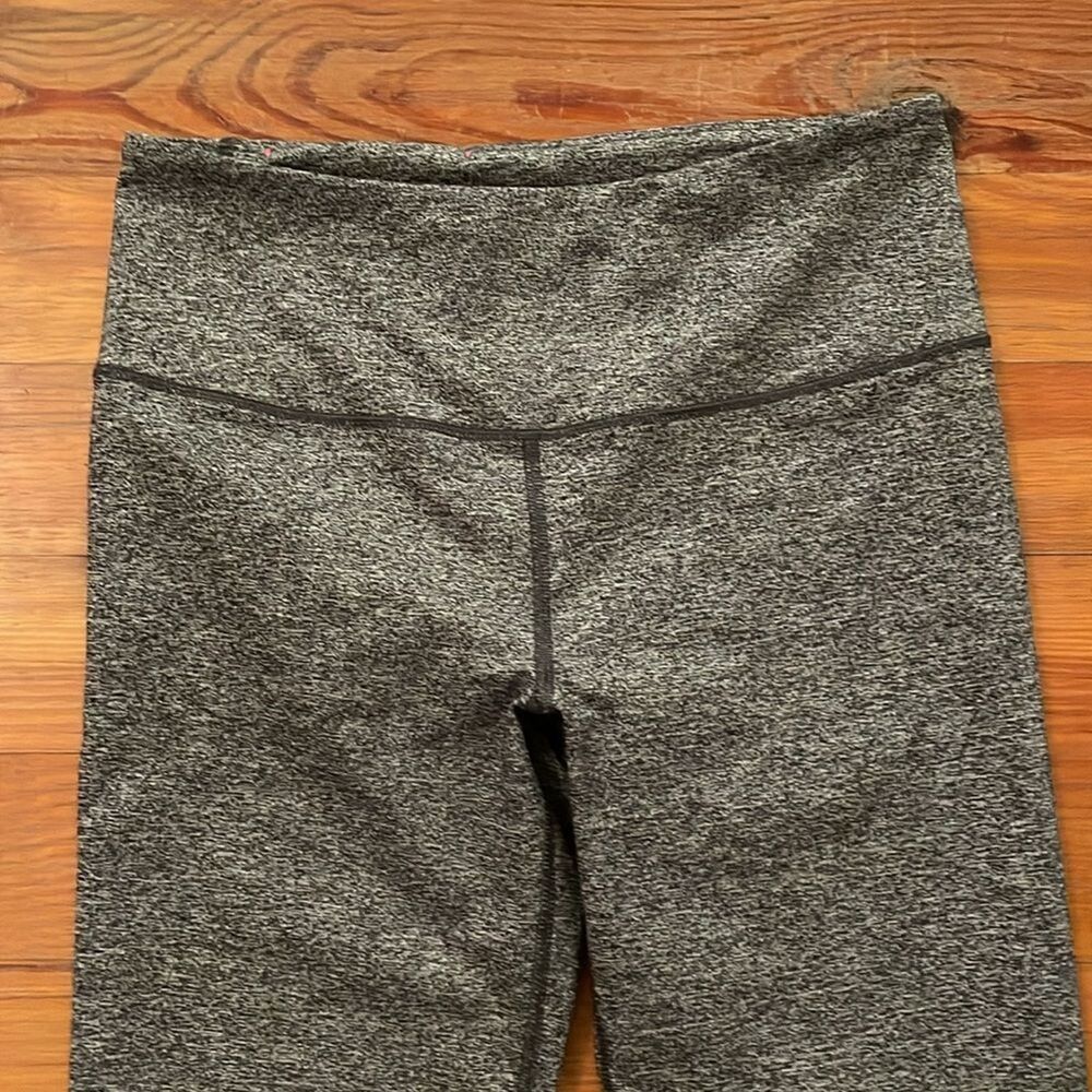 Victoria's Secret VSX Sport Heather Gray Leggings Womens Size Small Athleisure - Picture 10 of 11